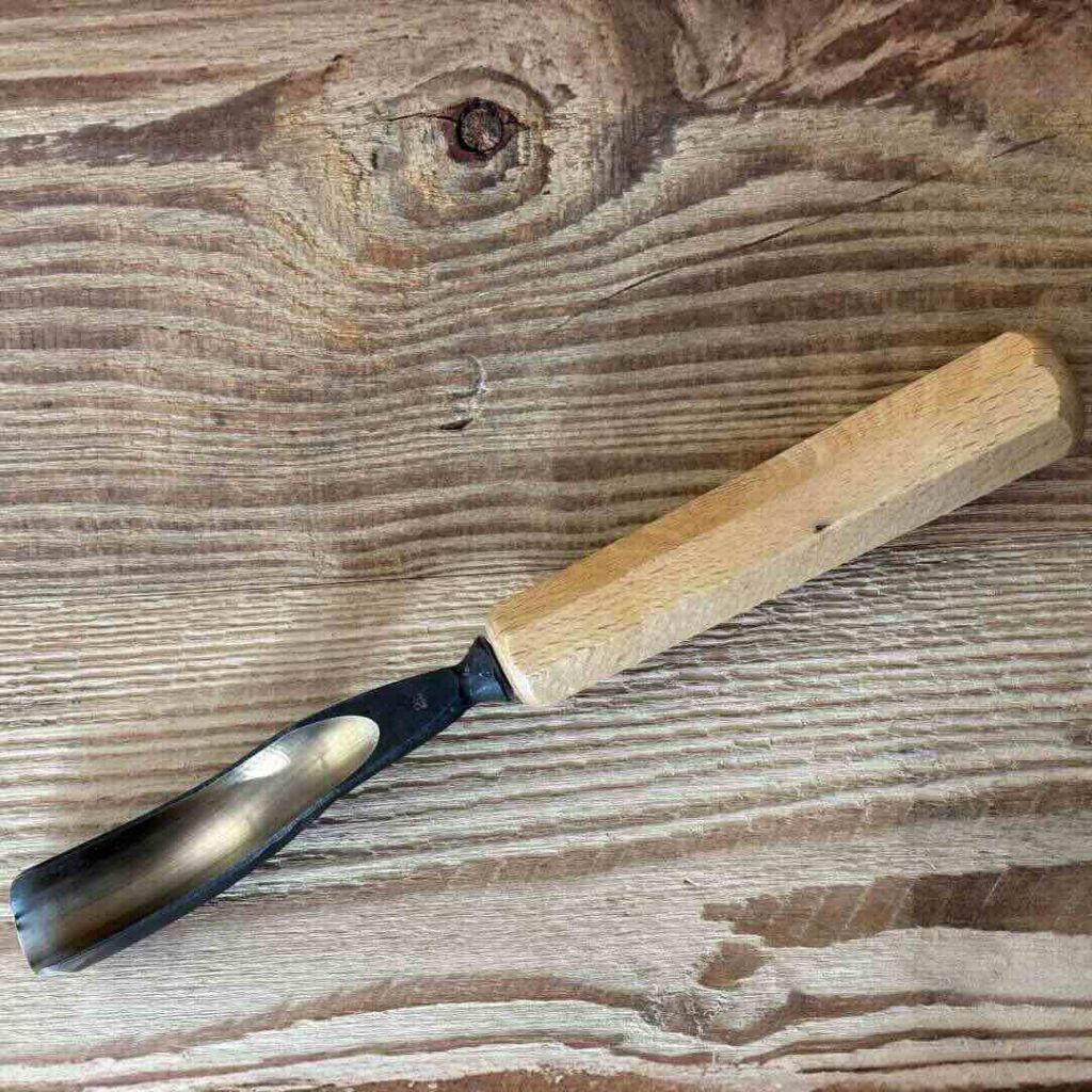 Sgubia o sgorbia, tipo di scalpello per il legno