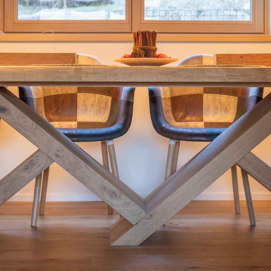 Base di tavolo da pranzo di design in legno di rovere